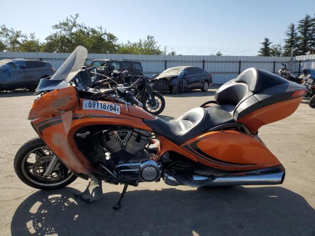 5VPSW36N5E3035880 - 2014 VICTORY MOTORCYCLES VISION TOUR Narıncı foto 3