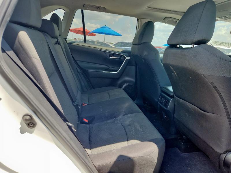 2T3W1RFV2MC130783 - 2021 TOYOTA RAV4 XLE WHITE photo 11