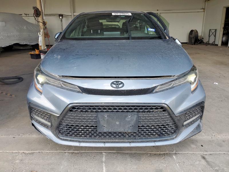 JTDS4MCE7N3504918 - 2022 TOYOTA COROLLA SE BLUE photo 5