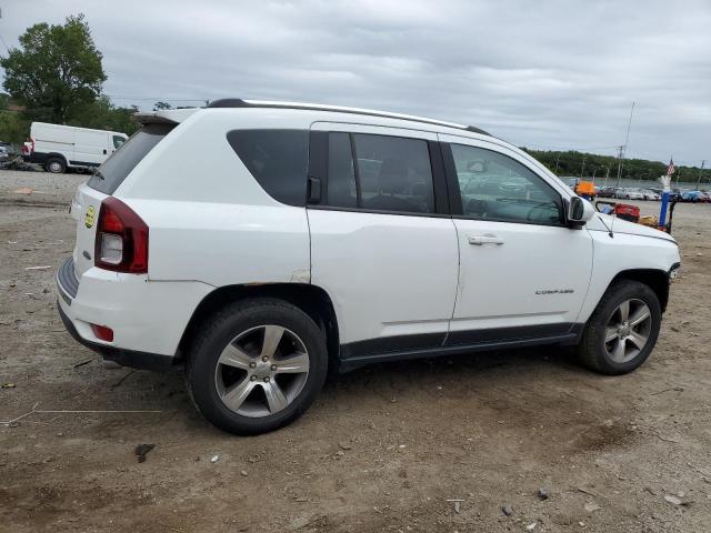 1C4NJDEB5GD791875 - 2016 JEEP COMPASS LATITUDE 白色 照片 3
