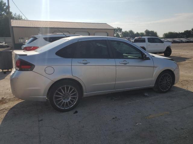 1FAHP3GN7AW298892 - 2010 FORD FOCUS SES SILVER photo 3