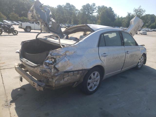 4T1BK36BX8U317975 - 2008 TOYOTA AVALON XL SILVER photo 3