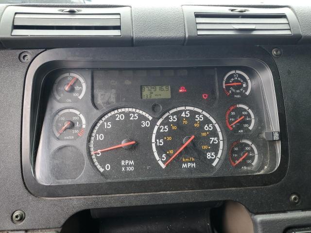 1FUJGLDR4BLAV6787 - 2011 FREIGHTLINER CASCADIA წითელი ფოტო 8