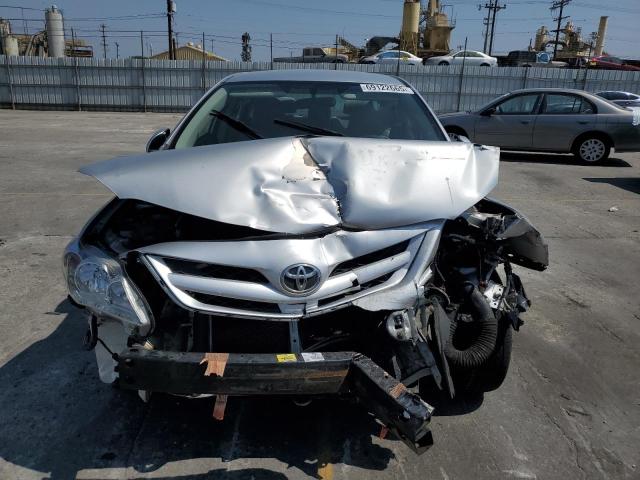 JTDBU4EE7BJ108461 - 2011 TOYOTA COROLLA BASE ვერცხლისფერი ფოტო 5