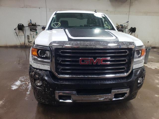 1GT12ZEG0FF631796 - 2015 GMC SIERRA K2500 SLT WHITE photo 5