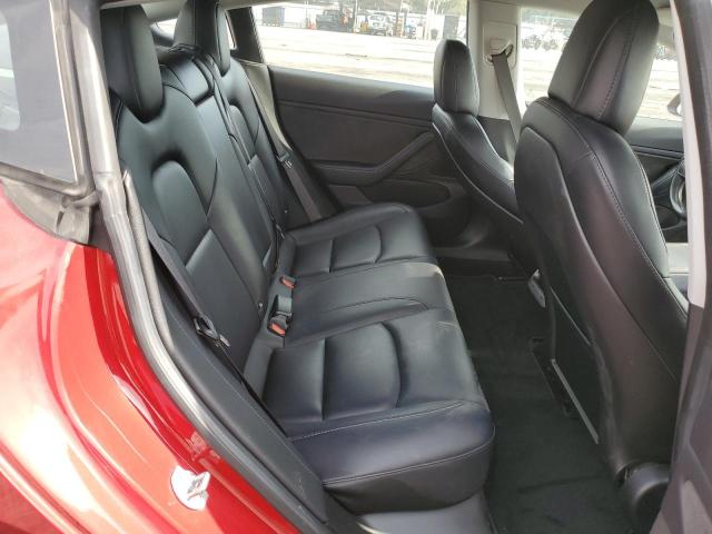 5YJ3E1EA1JF048034 - 2018 TESLA MODEL 3 RED photo 10