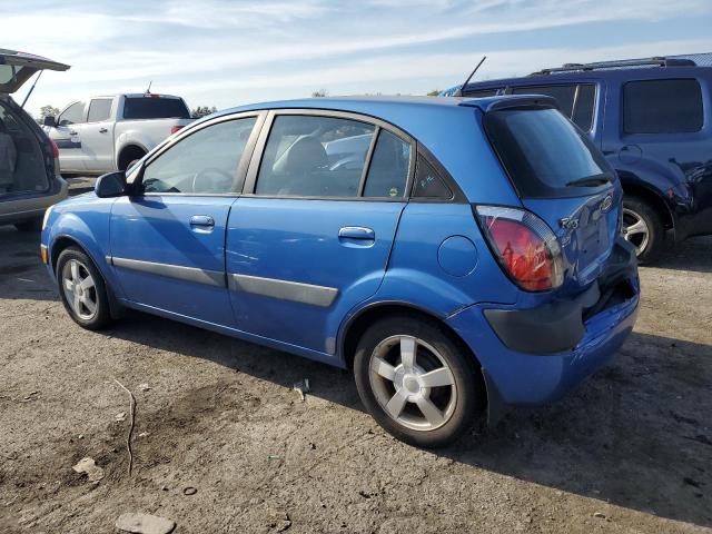 KNADE163X66070859 - 2006 KIA RIO 5 BLUE photo 2