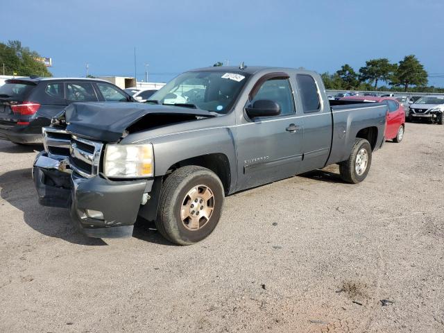 2011 CHEVROLET SILVERADO C1500 LT, 