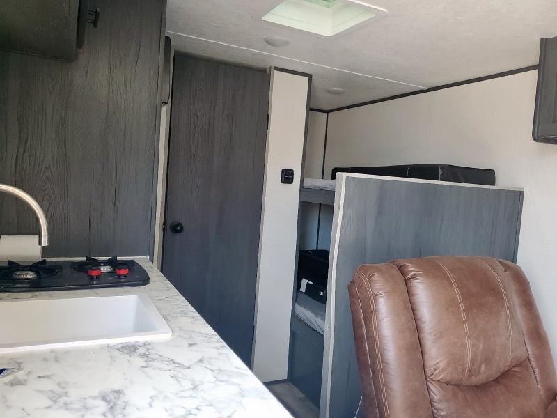 4YDTATG12P8920960 - 2023 ASPEN TRAIL TRAILER TWO TONE photo 6