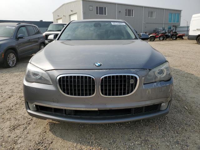WBAKC6C5XAC393416 - 2010 BMW 750 I XDRIVE GRAY photo 5