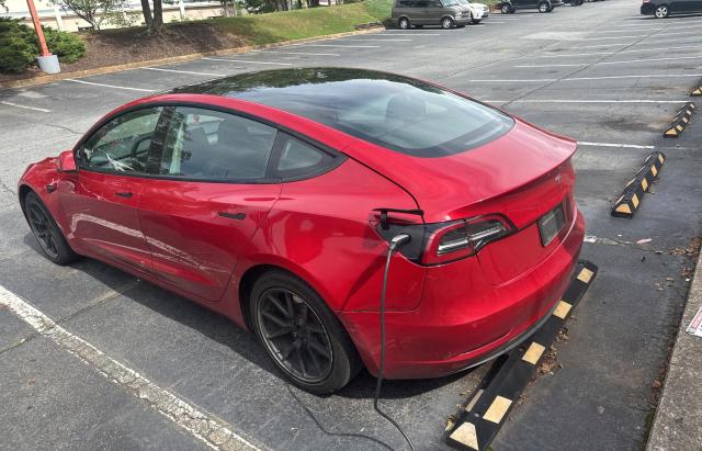 5YJ3E1EB5NF288878 - 2022 TESLA MODEL 3 RED photo 3