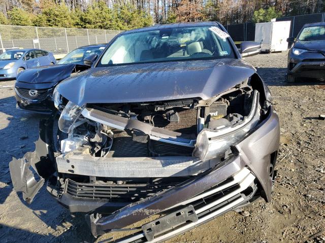 5TDZARFH6JS039938 - 2018 TOYOTA HIGHLANDER LE GRAY photo 5