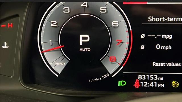 WA1LXAF74MD013510 - 2021 AUDI Q7 PREMIUM PLUS Արծաթագույն լուսանկար 8