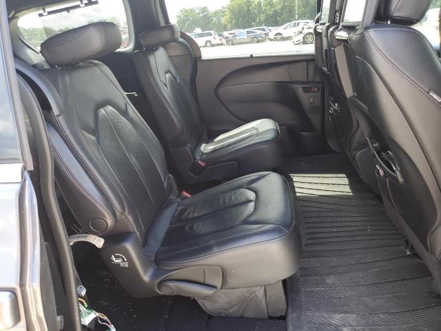 2C4RC1EG3LR145439 - 2020 CHRYSLER PACIFICA TOURING L PLUS GRAY photo 11