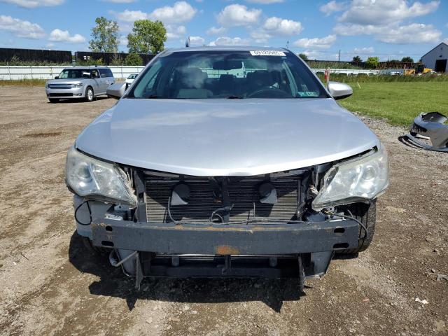 4T4BF1FK2DR306090 - 2013 TOYOTA CAMRY L 银色 照片 5