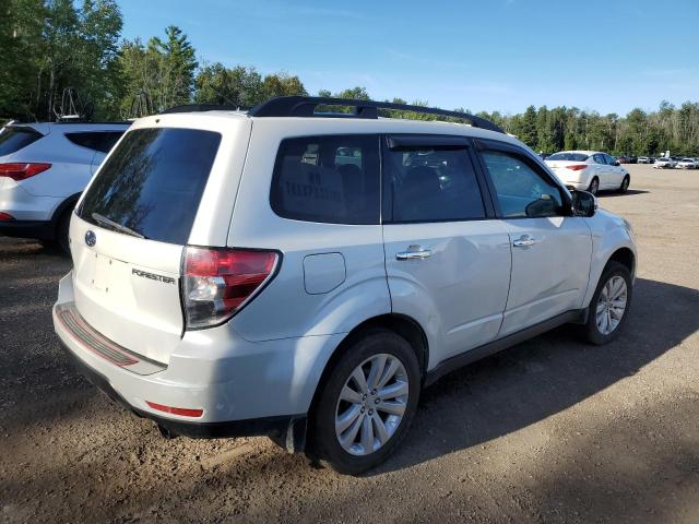 JF2SHCEC3CH408215 - 2012 SUBARU FORESTER LIMITED WHITE photo 3