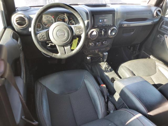 1C4BJWEG3GL281637 - 2016 JEEP WRANGLER U SAHARA 黑色 照片 8