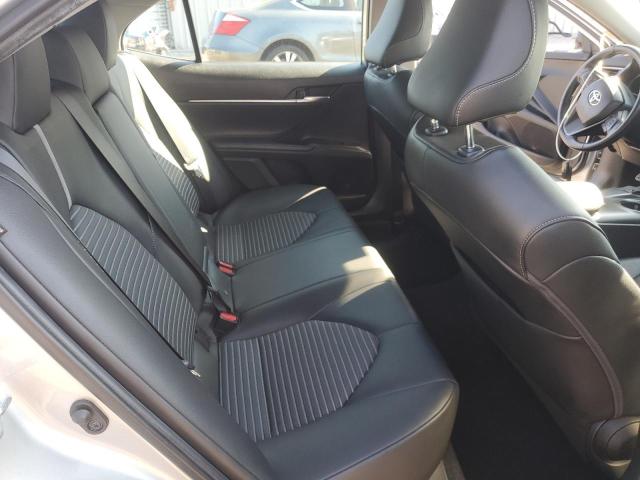 4T1T11AK3MU445469 - 2021 TOYOTA CAMRY SE 银色 照片 10