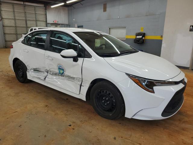 5YFEPMAE7NP293055 - 2022 TOYOTA COROLLA LE Weiß Foto 4