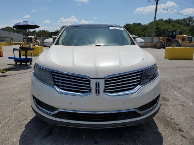 2LMPJ6LR0HBL49677 - 2017 LINCOLN MKX RESERVE WHITE photo 5
