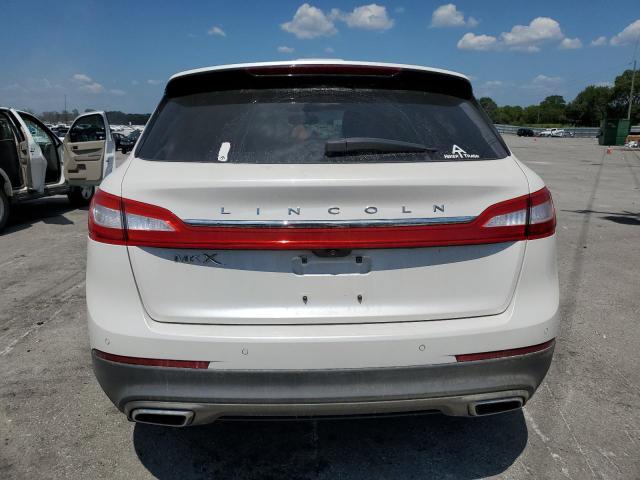 2LMPJ6LR0HBL49677 - 2017 LINCOLN MKX RESERVE WHITE photo 6