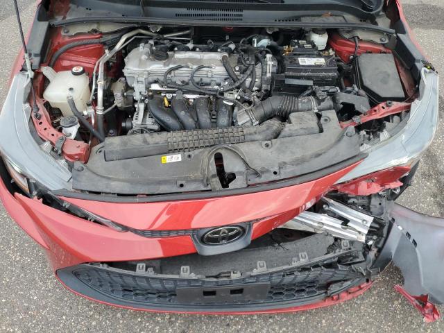 5YFEPMAE3MP241176 - 2021 TOYOTA COROLLA LE RED photo 11