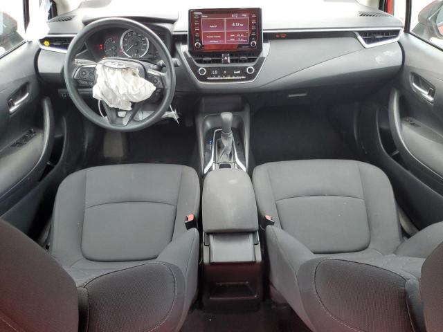 5YFEPMAE3MP241176 - 2021 TOYOTA COROLLA LE RED photo 8
