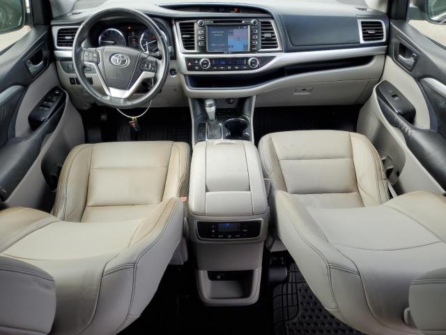 5TDKKRFH1FS061772 - 2015 TOYOTA HIGHLANDER XLE ნაცრისფერი ფოტო 8
