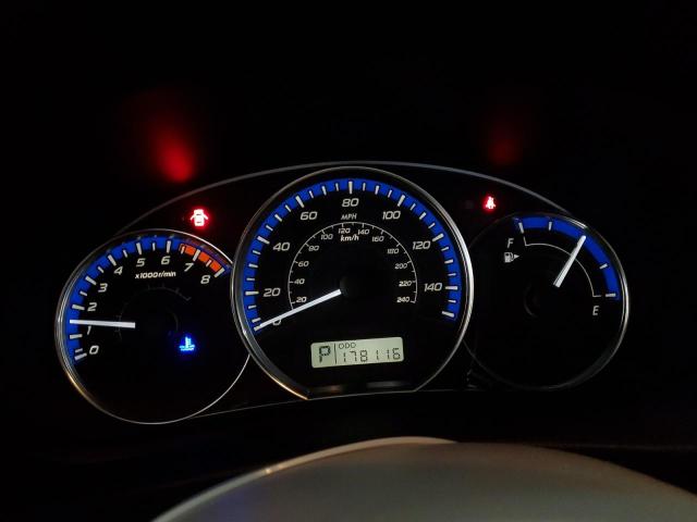 JF2SHADC8DH441752 - 2013 SUBARU FORESTER 2.5X PREMIUM أبيض صورة 9