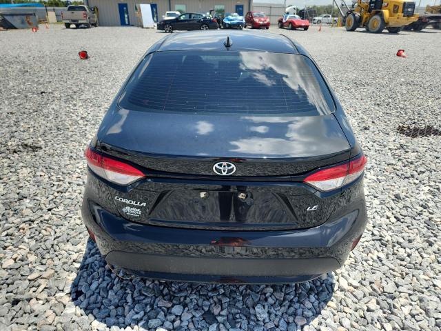 5YFEPMAEXNP302251 - 2022 TOYOTA COROLLA LE BLACK photo 6