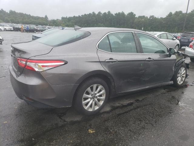 4T1B11HK7KU695327 - 2019 TOYOTA CAMRY L GRAY photo 3