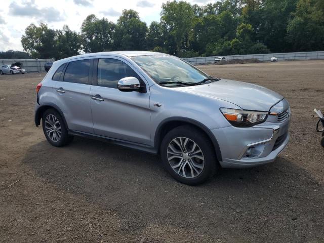 JA4AP3AU8HZ044395 - 2017 MITSUBISHI OUTLANDER SPORT ES Plata foto 4