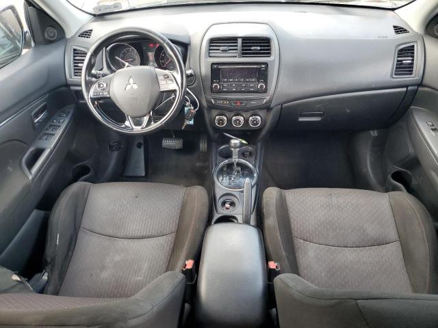 JA4AP3AU8HZ044395 - 2017 MITSUBISHI OUTLANDER SPORT ES Plata foto 8