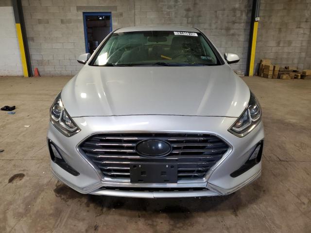 5NPE24AF4JH665840 - 2018 HYUNDAI SONATA SE ვერცხლისფერი ფოტო 5
