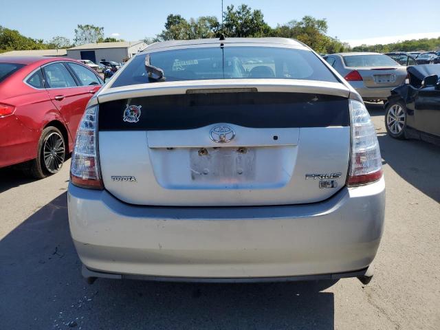 JTDKB20UX83354572 - 2008 TOYOTA PRIUS 银色 照片 6