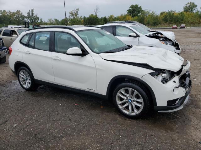 WBAVL1C53FVY38154 - 2015 BMW X1 XDRIVE28I WHITE photo 4