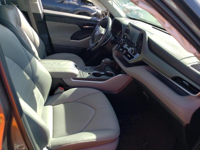 5TDHZRBH8NS572874 - 2022 TOYOTA HIGHLANDER XLE GRAY photo 7