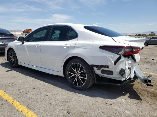 4T1T11AK3RU911344 - 2024 TOYOTA CAMRY SE NIGHT SHADE WHITE photo 2