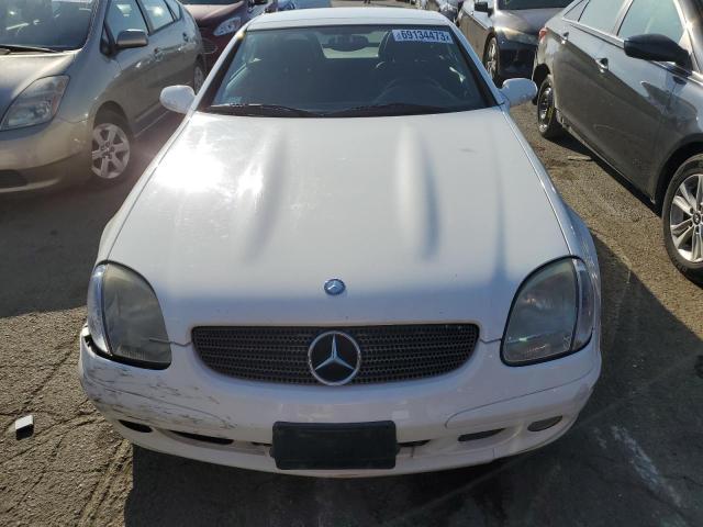 WDBKK65F13F273287 - 2003 MERCEDES-BENZ SLK 320 WHITE photo 5