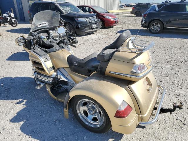 1HFSC47G86A501849 - 2006 HONDA GL1800 GOLD photo 3