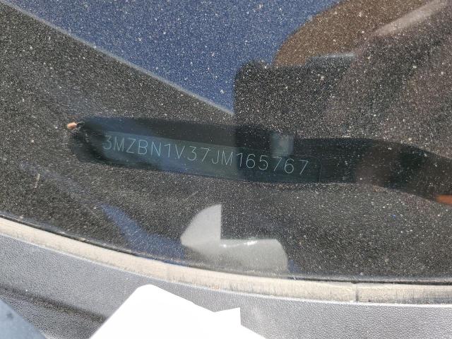 3MZBN1V37JM165767 - 2018 MAZDA 3 TOURING Blanc photo 12