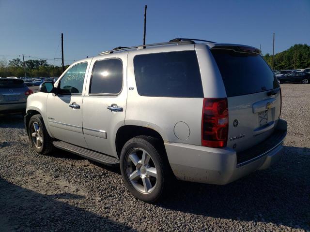 1GNSKCE06BR134885 - 2011 CHEVROLET TAHOE K1500 LTZ GRAY photo 2