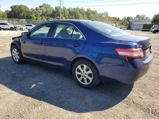 4T1BF3EKXBU582148 - 2011 TOYOTA CAMRY BASE BLUE photo 2