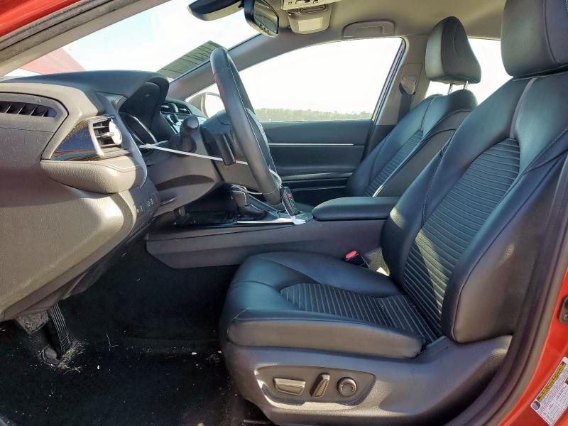 4T1B11HK2KU275457 - 2019 TOYOTA CAMRY L RED photo 7