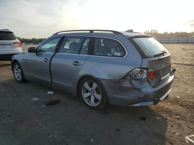 WBANN73526CN00852 - 2006 BMW 530 XIT GRAY photo 2