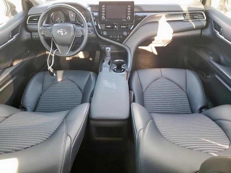 4T1T11AK6PU119864 - 2023 TOYOTA CAMRY SE NIGHT SHADE WHITE photo 8