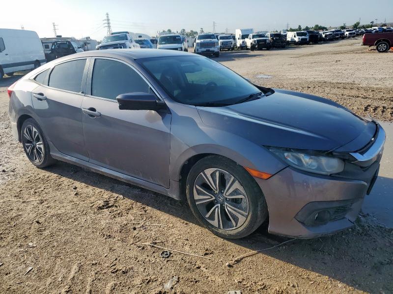 19XFC1F70JE000407 - 2018 HONDA CIVIC EXL Մոխրագույն լուսանկար 4