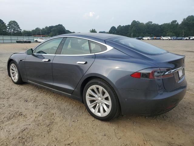 5YJSA1E29LF356846 - 2020 TESLA MODEL S GRAY photo 2