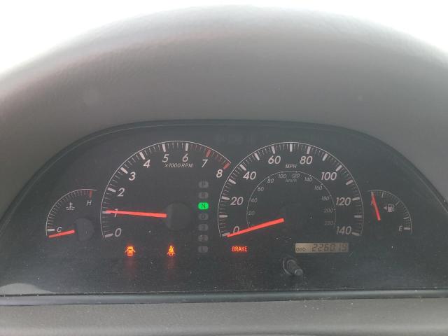 4T1BE32K45U097676 - 2005 TOYOTA CAMRY LE GREEN photo 9