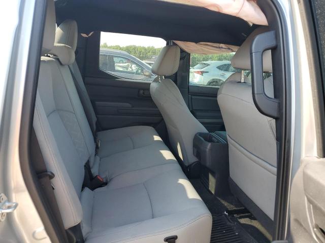 3TYLB5JN4RT008177 - 2024 TOYOTA TACOMA DOUBLE CAB SILVER photo 10